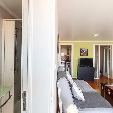 Апартаменты Alfama River View *