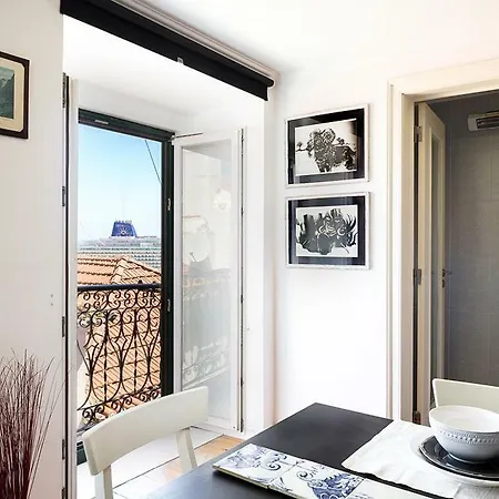 Alfama River View Апартаменты Лиссабон